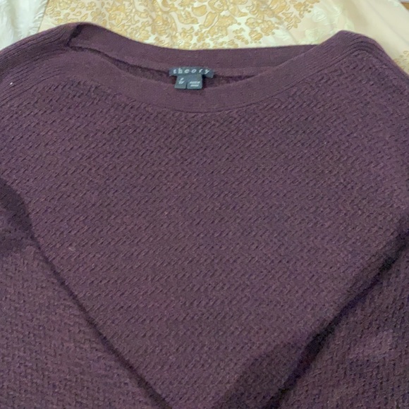 Theory maroon sweater - Picture 3 of 5